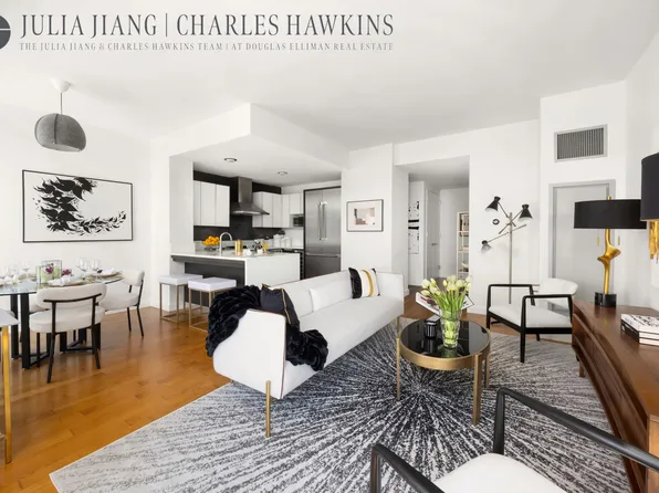 247 West 46th Street image 3 of 23