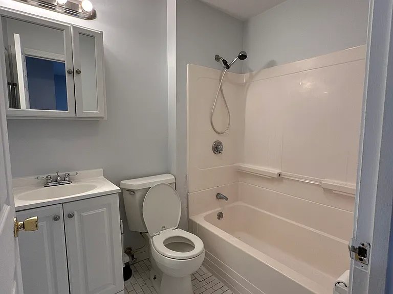 118 Berkshire St #3 — Photo 6