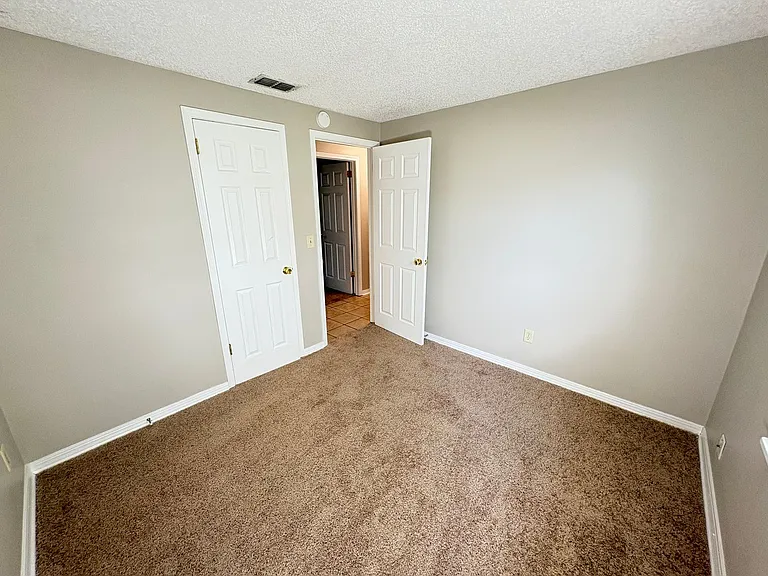 10930 Whitly Ct — Photo 12