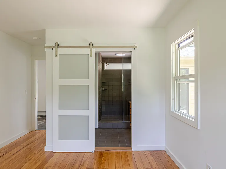776 Mitchell St — Photo 12
