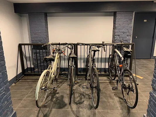 Rented by Prime Square Realty | media 34