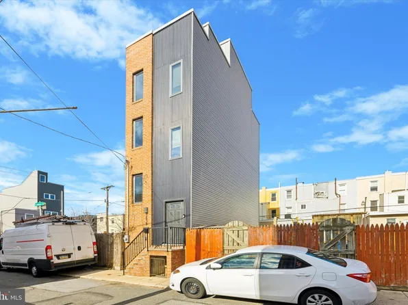 2638 Janney St, Philadelphia, PA 19125