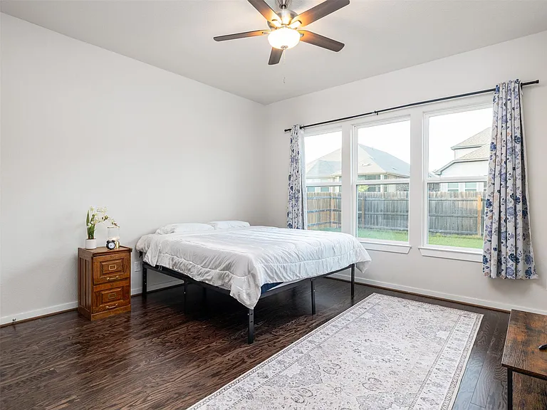 6512 Covina Ln — Photo 13