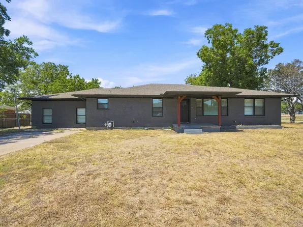 104 Casa Linda Dr, Ennis, TX 75119