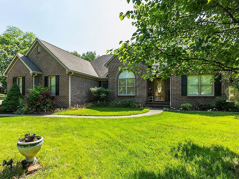 1st image of 2241 Woodlawn Way