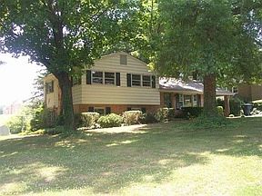 2nd image of 1938 Hope Rd SW