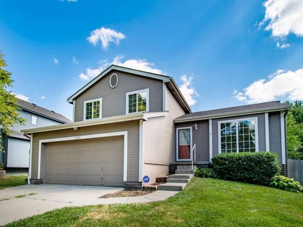 14659 Fowler Ave, Omaha, NE 68116