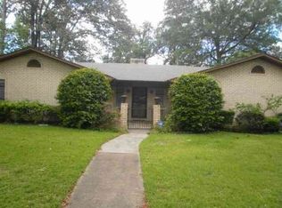 5701 Forrest Grove St, Texarkana, TX 75503