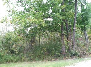 2525 Seven Mile Rd, South Lyon, MI 48178