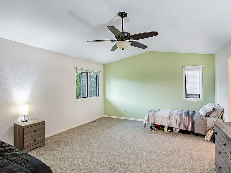 1606 Northbrook Dr — Photo 12
