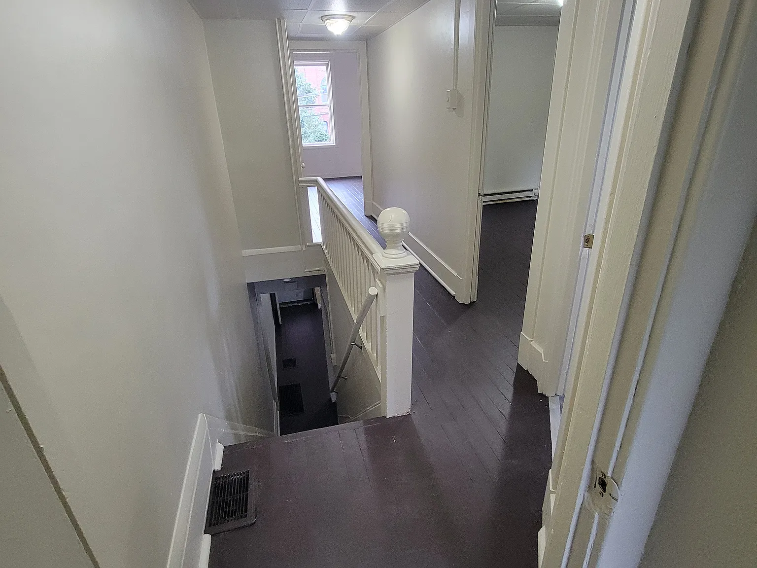 2620 Norwood Ave — Photo 4