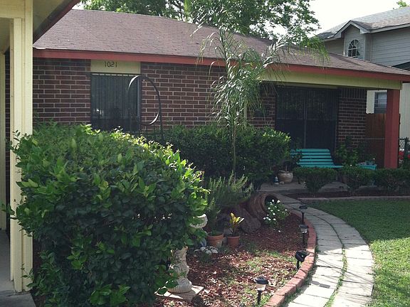 5th image of 1021 Burton Ave