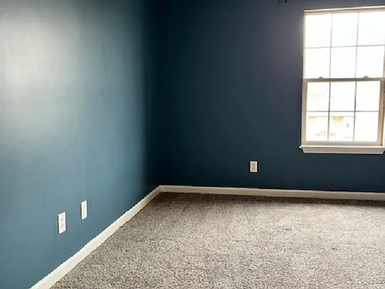 156 Madison Rae Blvd — Photo 17