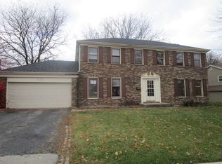 939 Knightsbridge Ln., Schaumburg, IL 60195