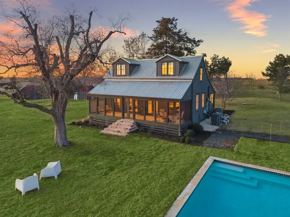 6389 Miller Rd, New Ulm, TX 78950