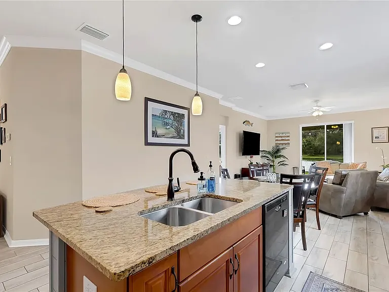 6015 Oak Mill Ter #1 — Photo 6