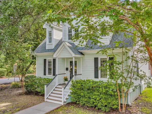 1421 Point Ct, Mount Pleasant, SC 29464