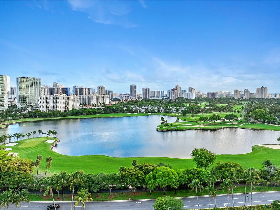 3625 N Country Club Dr #1203