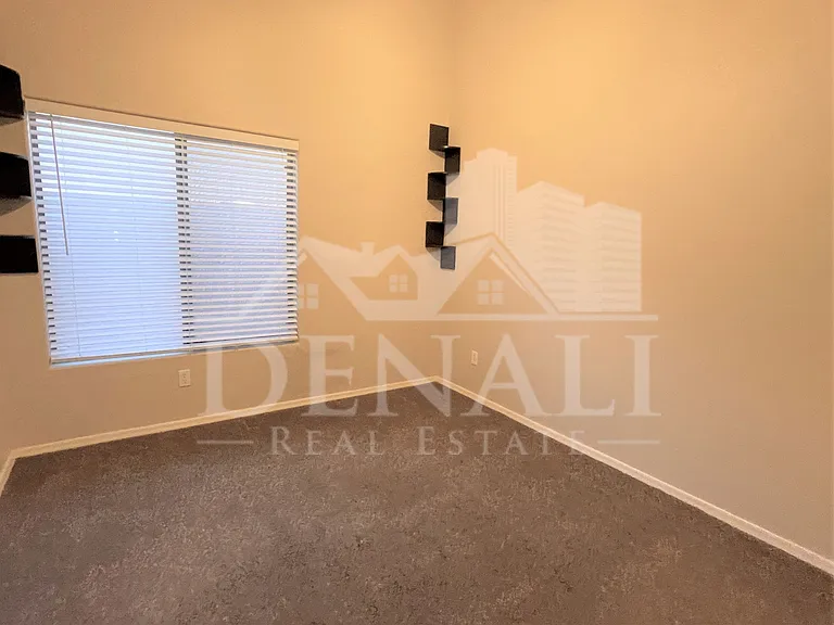 1121 S Western Skies Dr — Photo 16