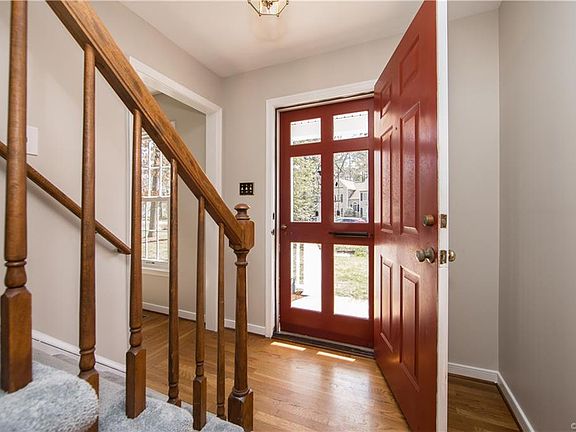 2nd image of 9178 Hunters Chase Ct