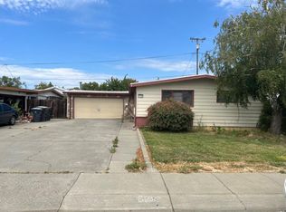 1736 Vermont St, Fairfield, CA 94533