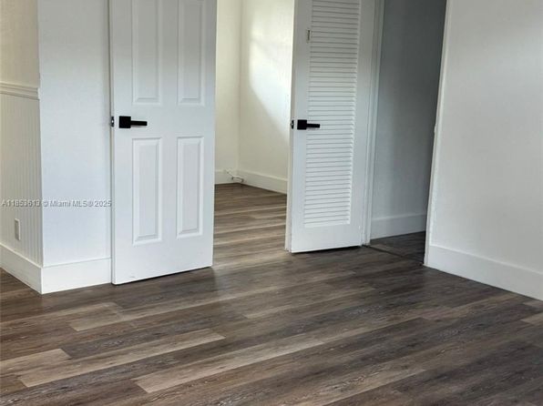1035 N Andrews Ave APT 2
