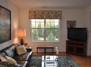 1431 Siena Dr, Cinnaminson, NJ 08077