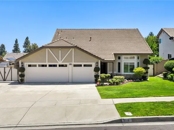 904 Pineridge St, Upland, CA 91784