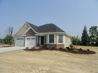 7456 Hickory Valley Dr, Maumee, OH 43537