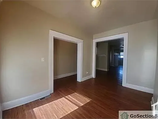 3116 Baker St — Photo 8