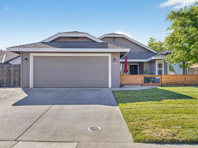 5146 Laguna Park Dr, Elk Grove, CA, 95758