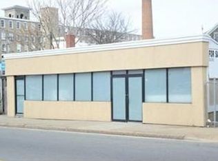 572 Bedford St, Fall River, MA 02720