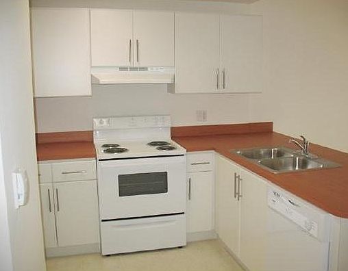 2nd image of 3410 Coral Way APT 506