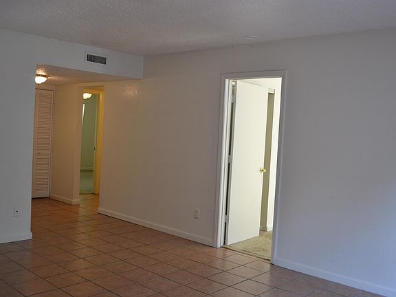 4th image of 2020 Continental Ave APT 214