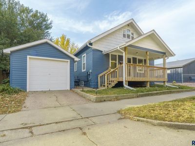 613 E 13th St, Sioux Falls, SD, 57104
