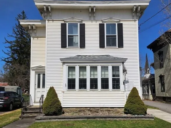 6 West St, Edmeston, NY 13335