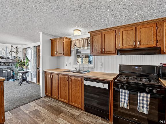 3rd image of 700 Obrien Rd