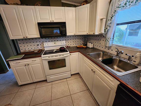 5th image of 2536 Grand Cypress Ct
