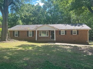 141 Russell St, Spartanburg, SC 29307