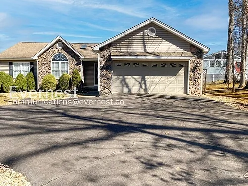 103 Winchester Ln Photo 1