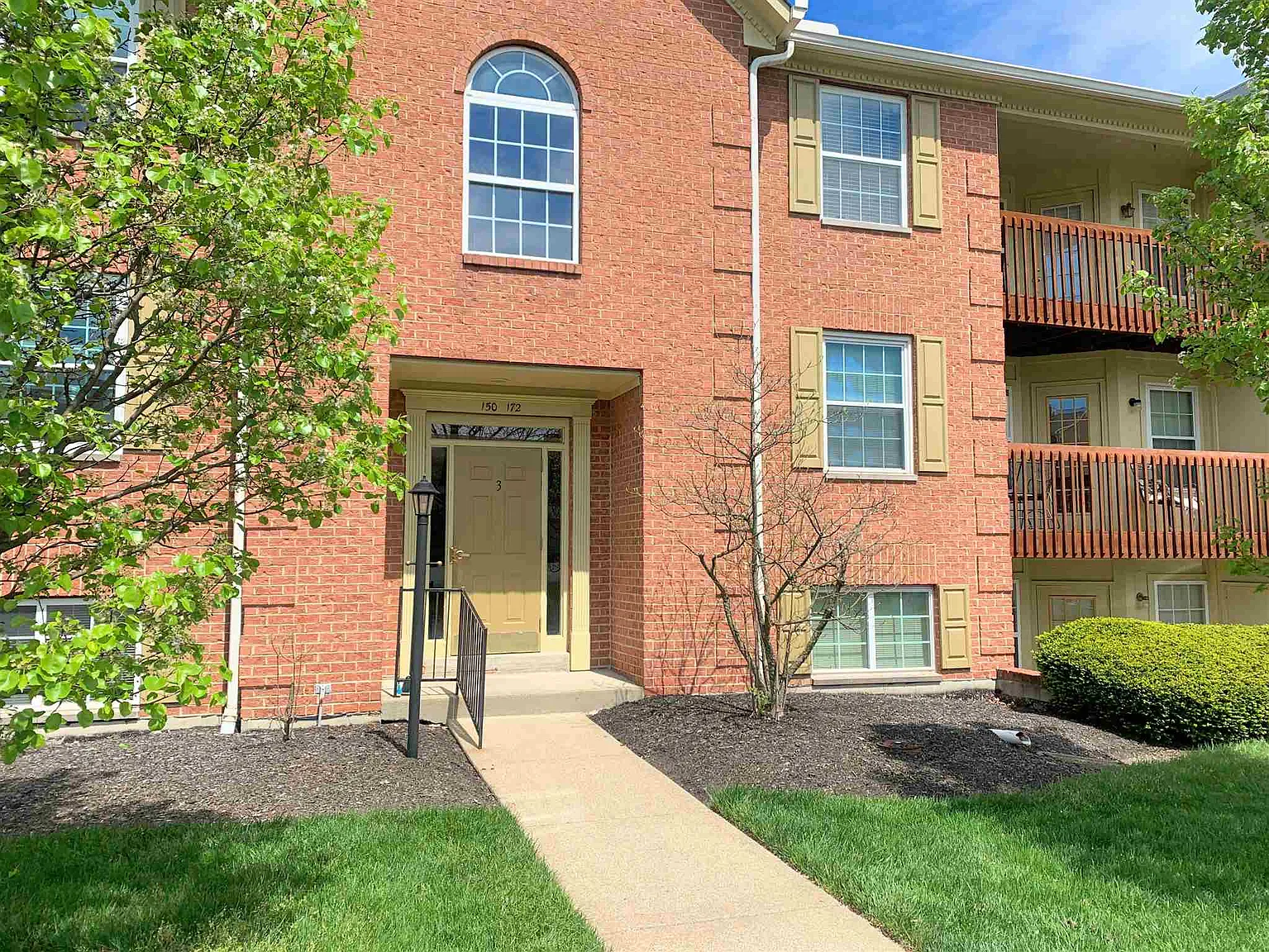 168 Dogwood Dr photo 1
