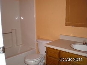 4th image of 2809 Heinemann Dr