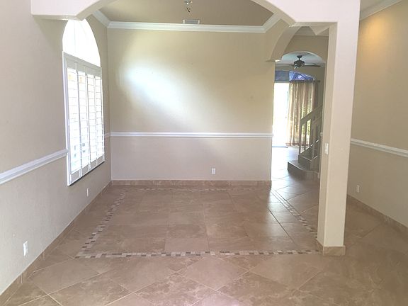 5th image of 1300 W Magnolia Cir