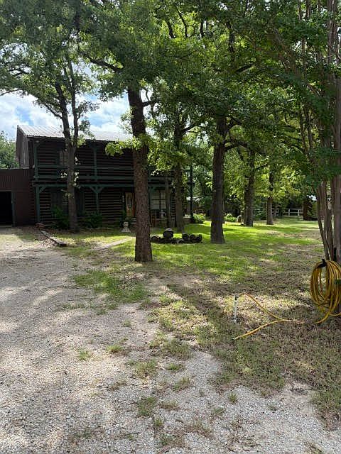 1st image of 800 Oak Country Est