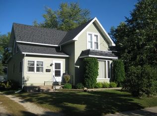 610 N Pine St, Reedsburg, WI 53959