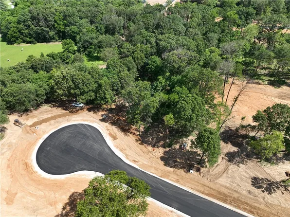 Wallys Way #16, Gentry, AR 72734