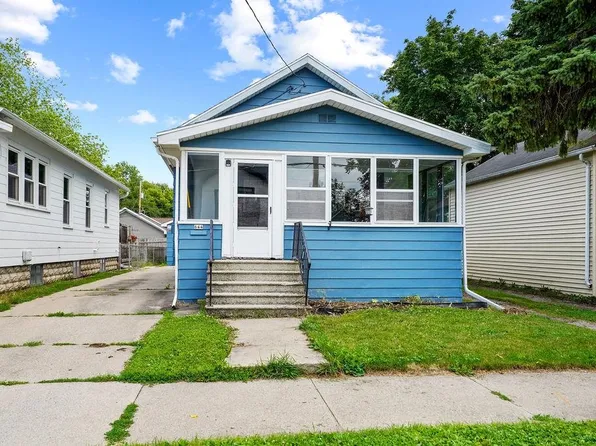 644 Jefferson St, Oshkosh, WI 54901