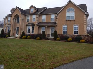 103 Cedar Ct, Woolwich Township, NJ 08085