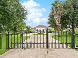 104 S Kenner Ave, Westwego, LA 70094