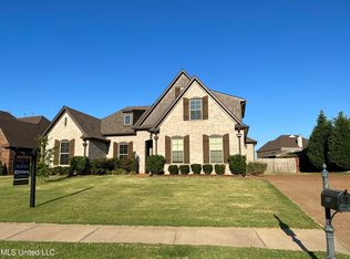 5607 Pinetree Loop E, Southaven, MS 38672
